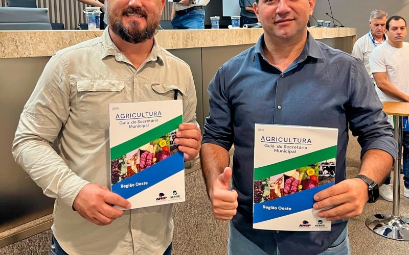 Reunião na AMOP